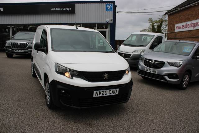 Peugeot Partner 1.5 BlueHDi 1000 Professional Standard Panel Van 5dr Diesel Manual SWB Euro 6 (s/s) (100 bhp) Panel Van Diesel WHITE