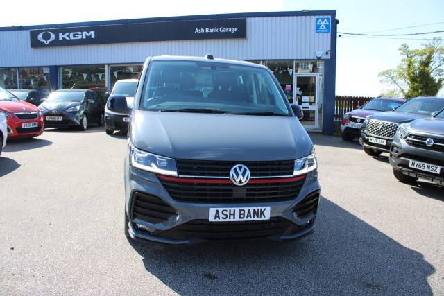 2023 Volkswagen Transporter 2.0 BiTDI T32 Sportline Kombi Double Cab 5dr Diesel DSG FWD SWB Euro 6 (s/s) (204 ps)
