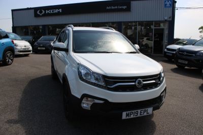 2019 KORANDO 2.2D LE SUV 5DR DIESEL MANUAL EURO 6 178 PS 2019 19... photo