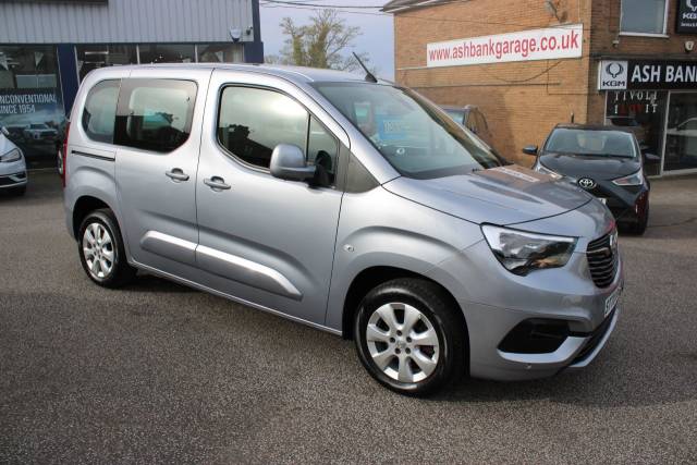 2020 Vauxhall Combo-life 1.5 Turbo D BlueInjection Energy MPV 5dr Diesel Auto Euro 6 (s/s) (130 ps)