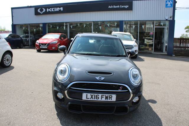 2016 Mini Hatchback 2.0 Cooper S Hatchback 5dr Petrol Auto Euro 6 (s/s) (192 ps)