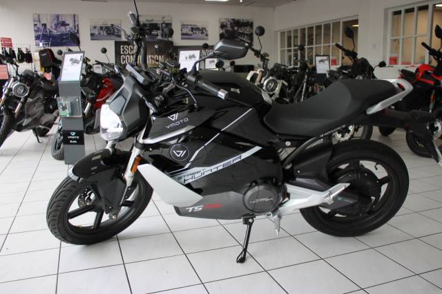 Vmoto Super Soco TS TS STREET HUNTER Naked Electric Black