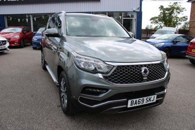 2020 SsangYong Rexton 2.2D Ultimate SUV 5dr Diesel T-Tronic 4WD Euro 6 (181 ps)