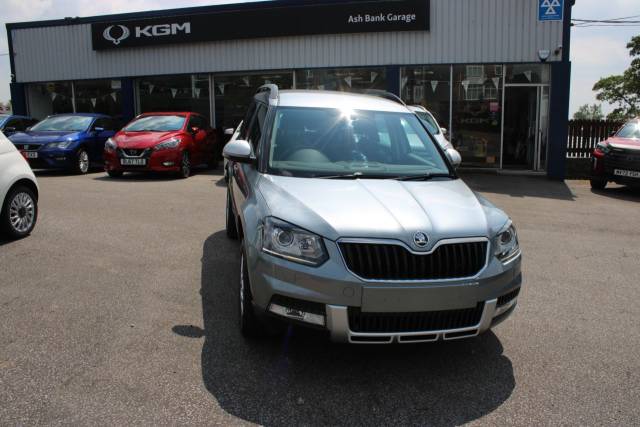Skoda Yeti Outdoor 1.2 TSI SE L Outdoor 5dr Petrol DSG Euro 6 (s/s) (110 ps) SUV Petrol GREY